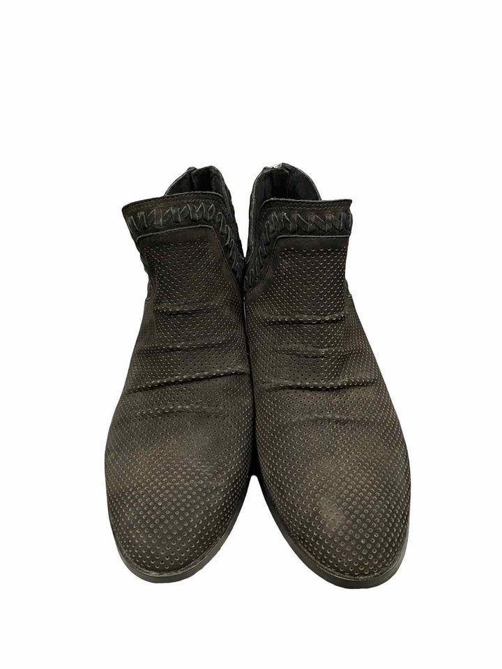 Vince Camuto Shoe Size 12 Perforated Leather Boots(Ankle)