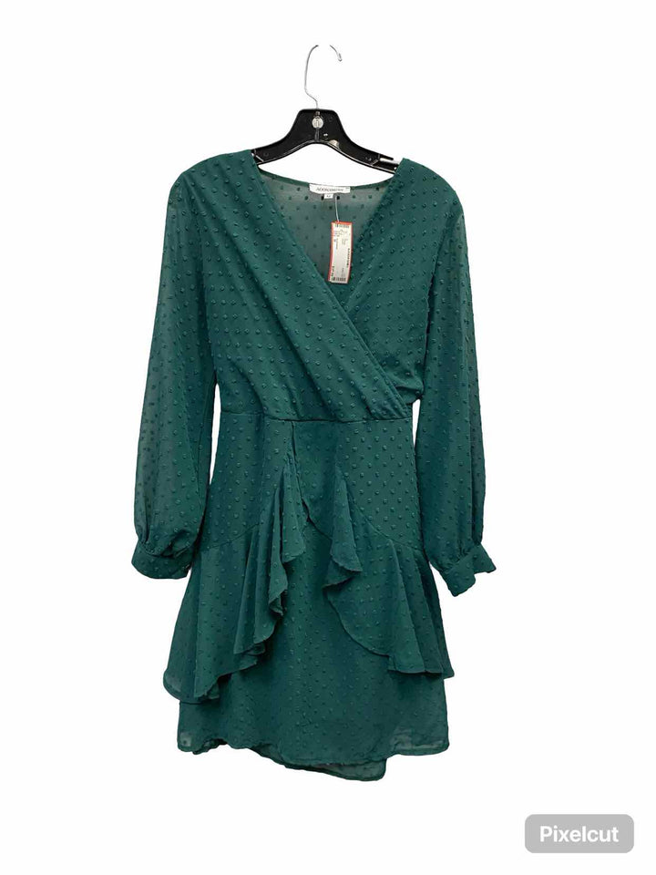 Aooksmery Size M Green Dress