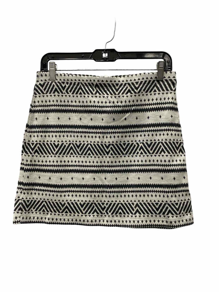 Ice Breaker Size M White Grey 100% Wool Skirt