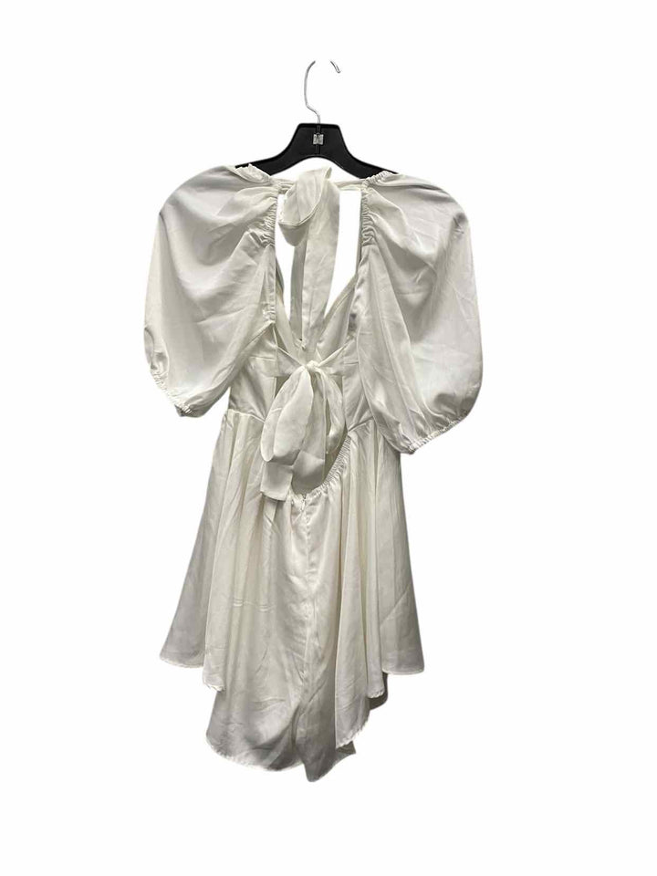 Petal + Pup Size 8 White Dress