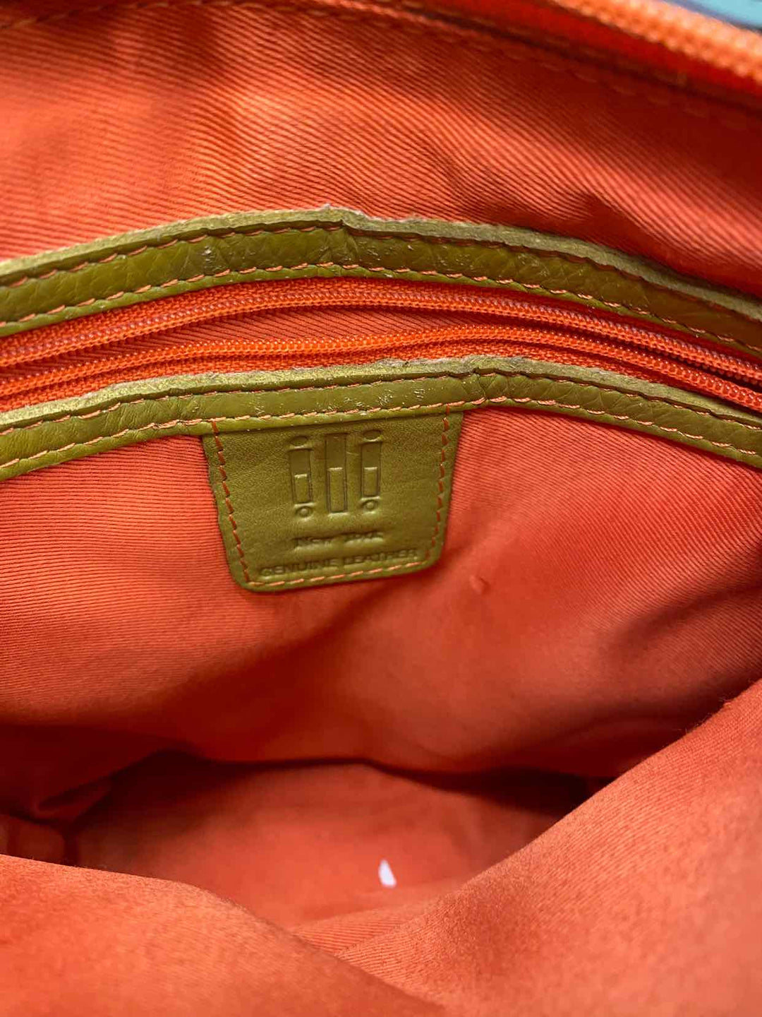 ili New York Green Purse