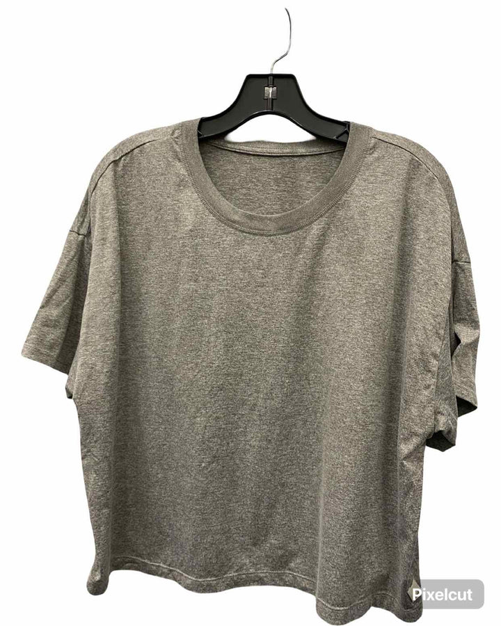 Vuori Size XL Heather Gray T-shirt