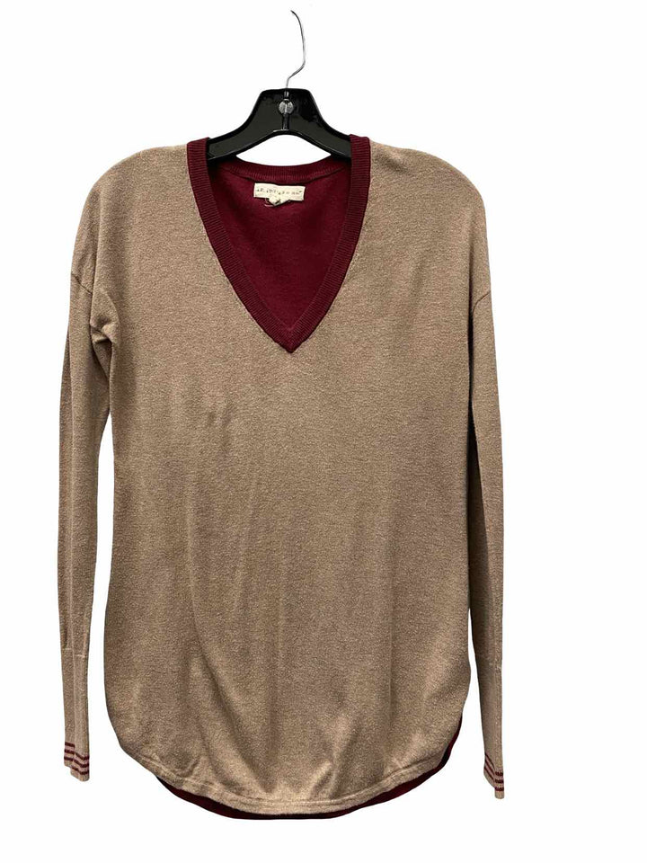 If It Were Me Size XS Brown Burgundy Sweater