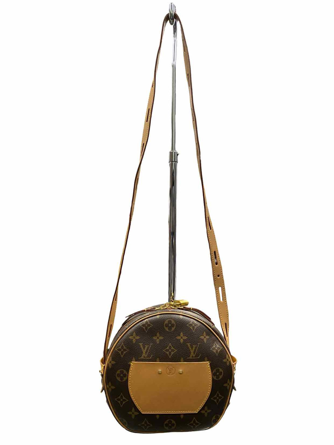 Louis Vuitton Date Code: SA4220 Purse