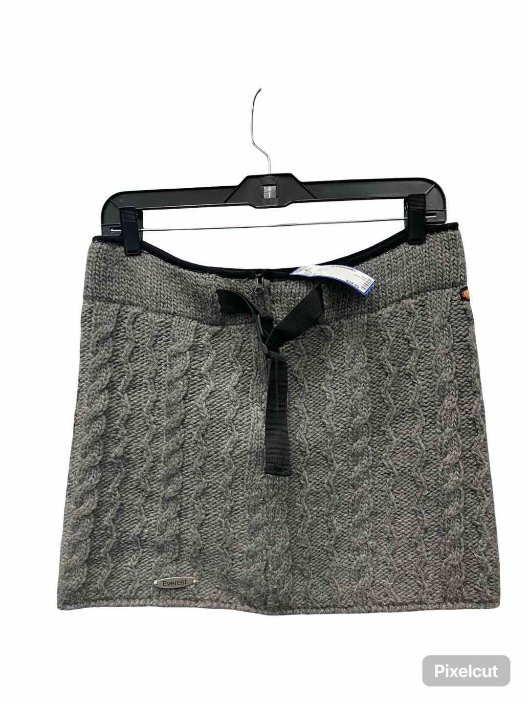 Everest Size M Gray Knit Skirt