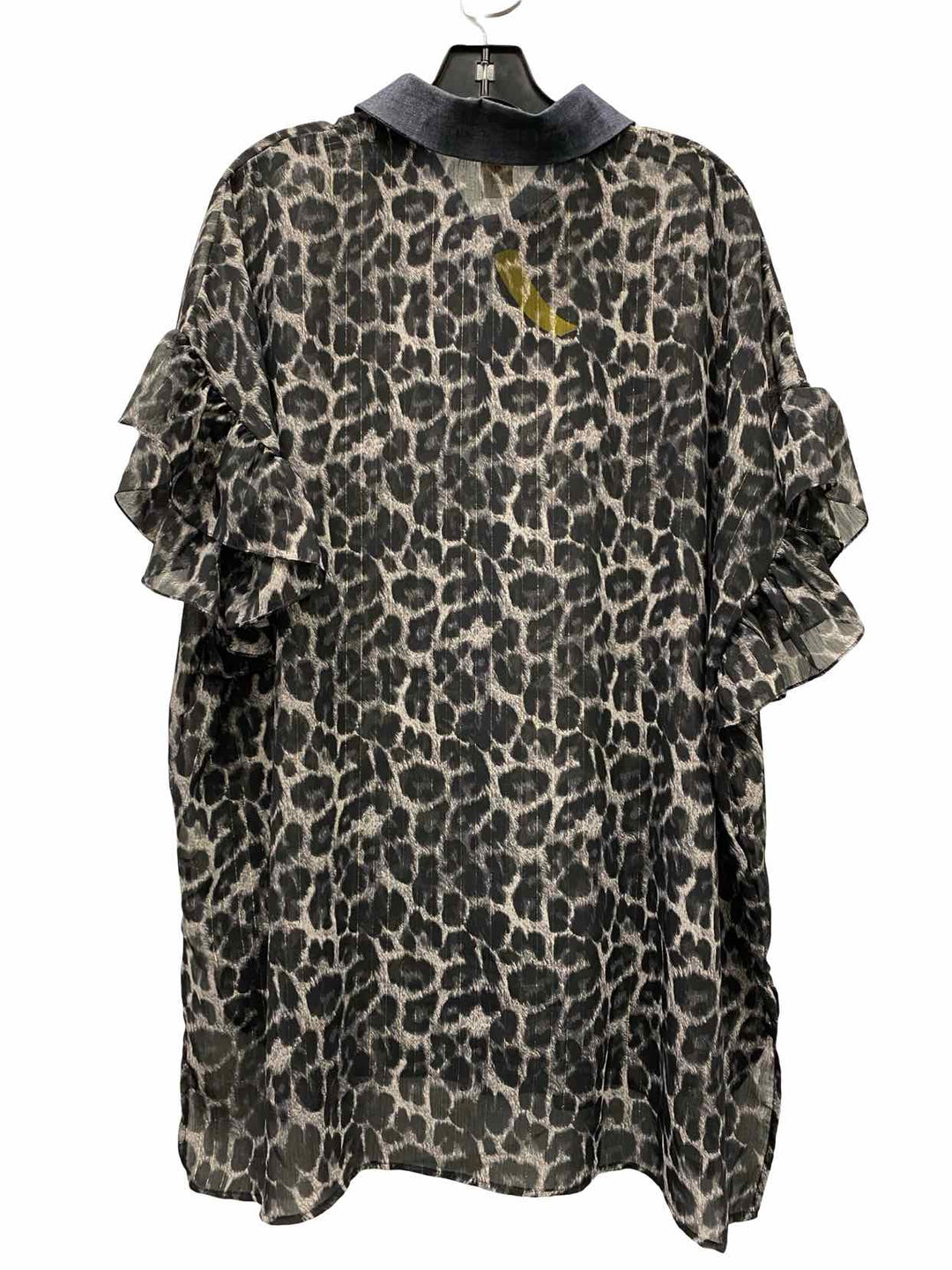 Like Love Size 2X Black Gray Leopard Print Button Up Short Sleeve Shirts
