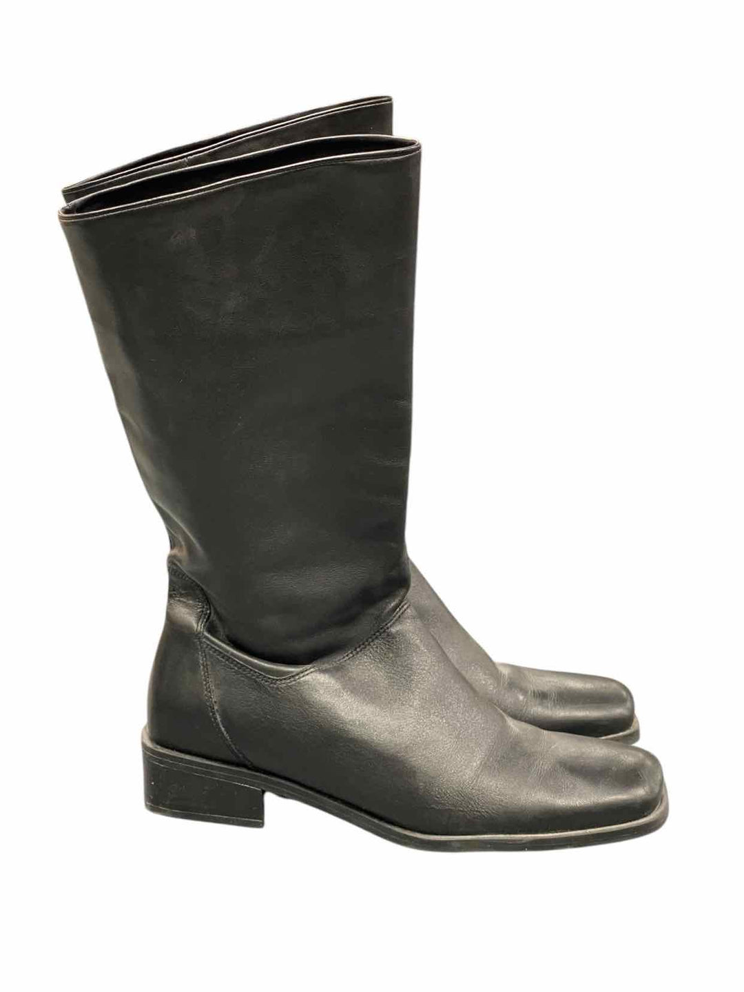 Naturalizer Shoe Size 8 Black Leather Boots(knee)