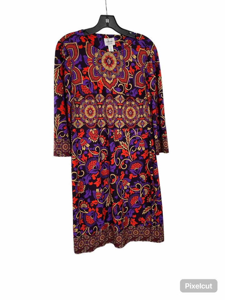 DM Collection Size 6 Black Red & Purple Dress