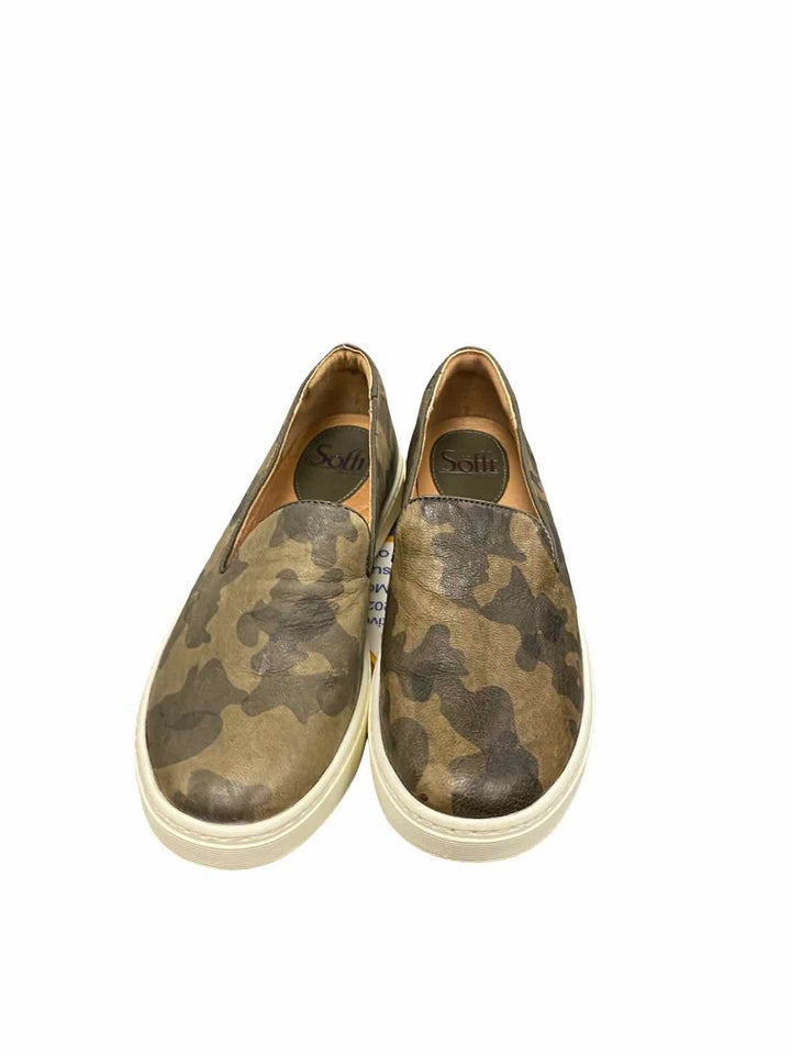 Soft Spots Shoe Size 8.5 Green Camo Sneakers