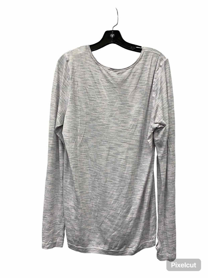 Under Armour Size XL White Green Print Athletic Long Sleeve