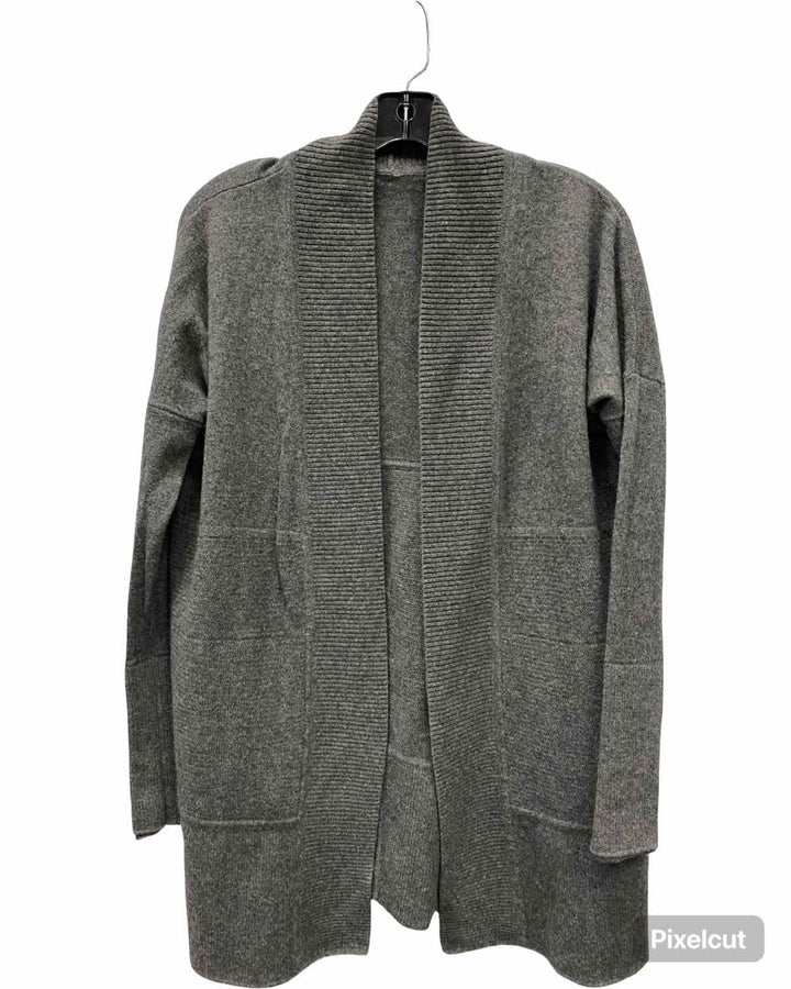 Lululemon Size XS Grey Long Sleeve Shirts