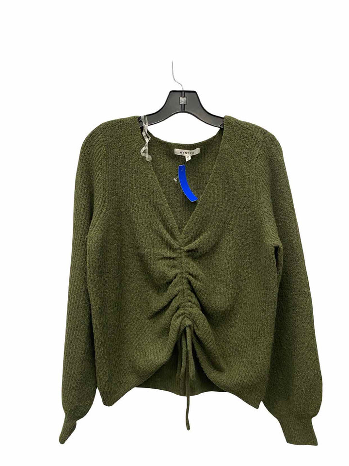 Wynter Size M Green Sweater