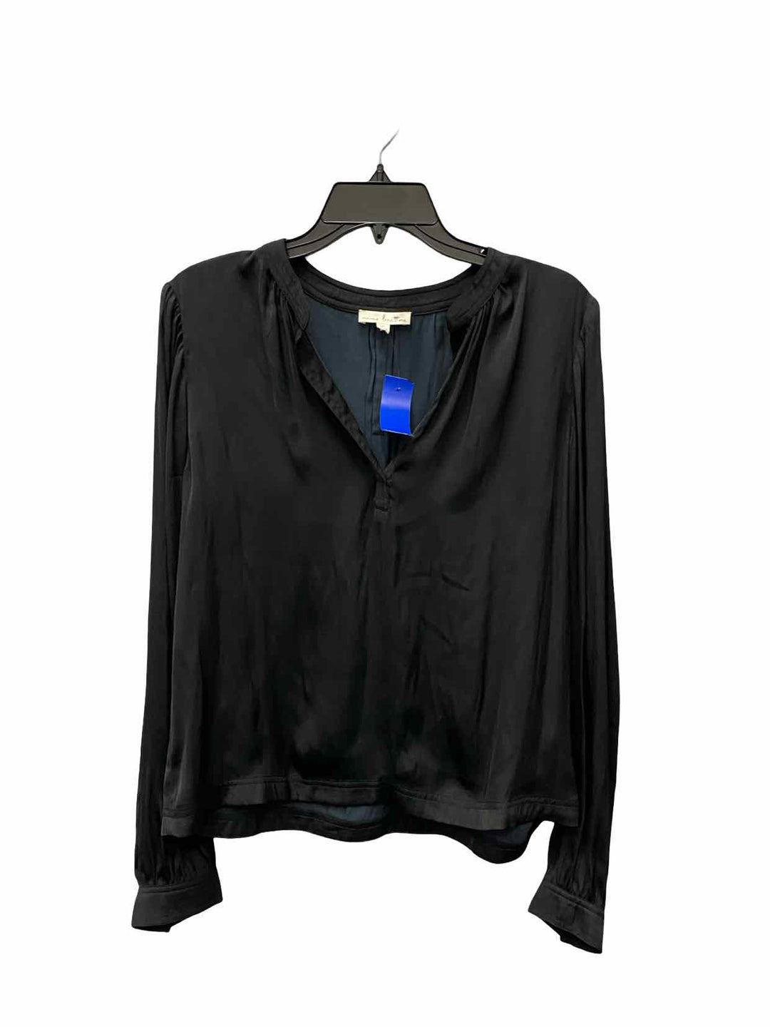 Nine Britton Size M Black Long Sleeve Shirts