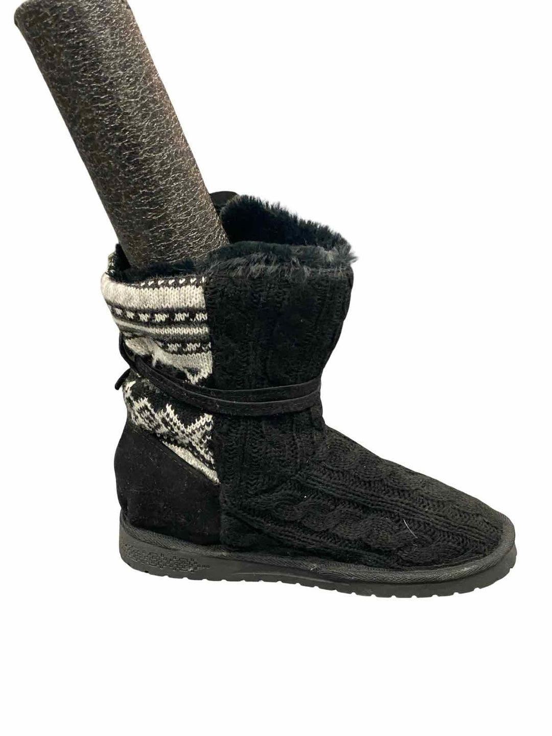 Muk Luks Shoe Size 8 Clementine NWOT Boots(Ankle)