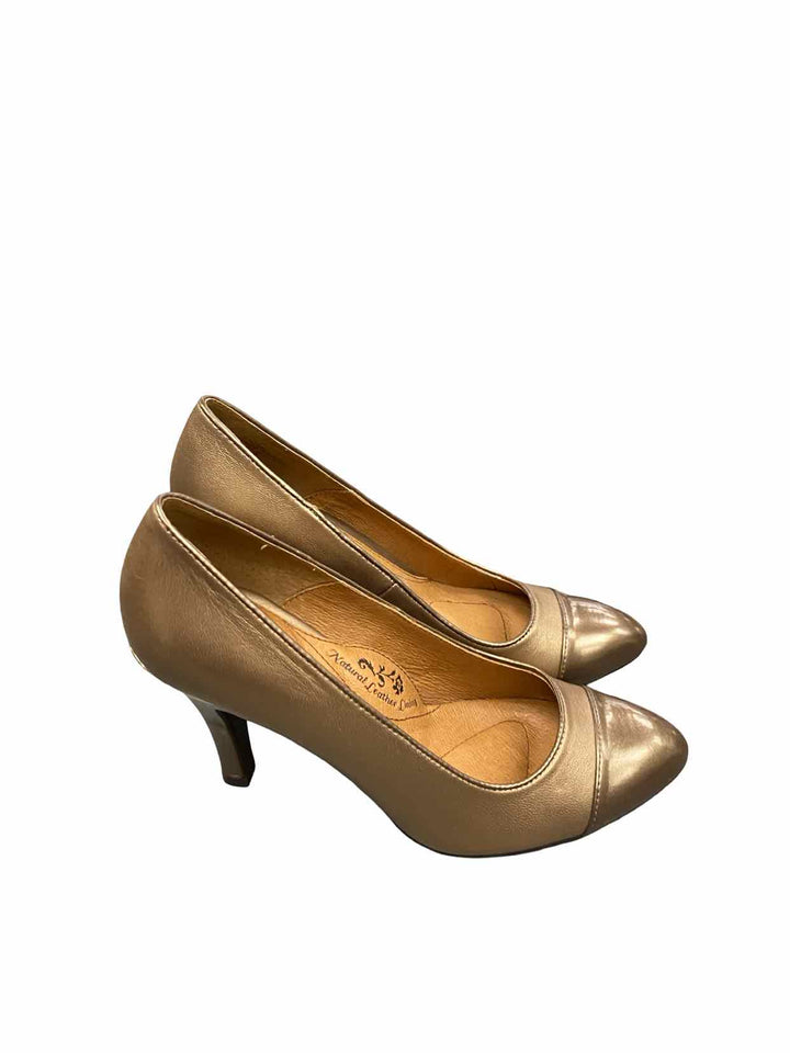 Soft Spots Shoe Size 6.5 Brown Heels
