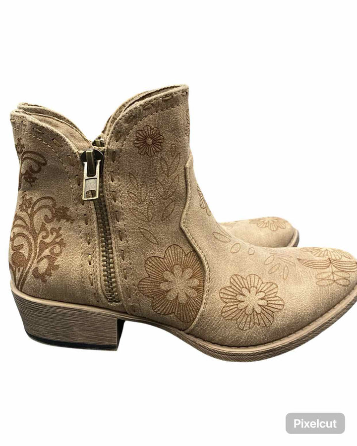 Very G Shoe Size 8 Brown Manmade Drift Boots(Ankle)