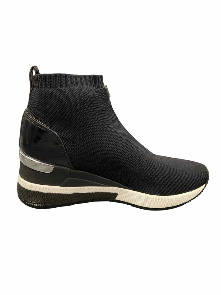 Michael Kors Shoe Size 6.5 Black Skyler Stretch Knit Boots(Ankle)