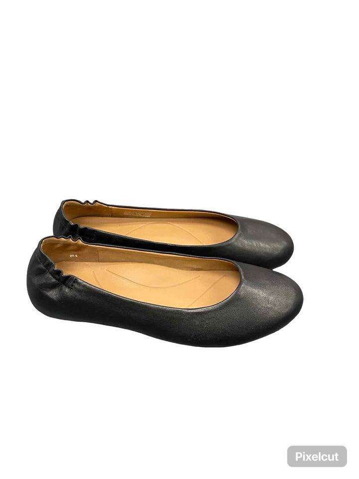 Dansko Shoe Size 40 Black Leather Mollie Flats