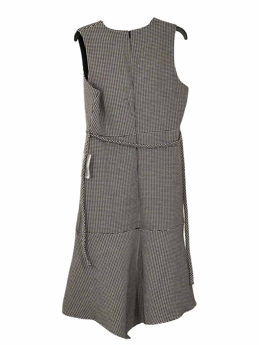 Maisie Size M Black White Dress