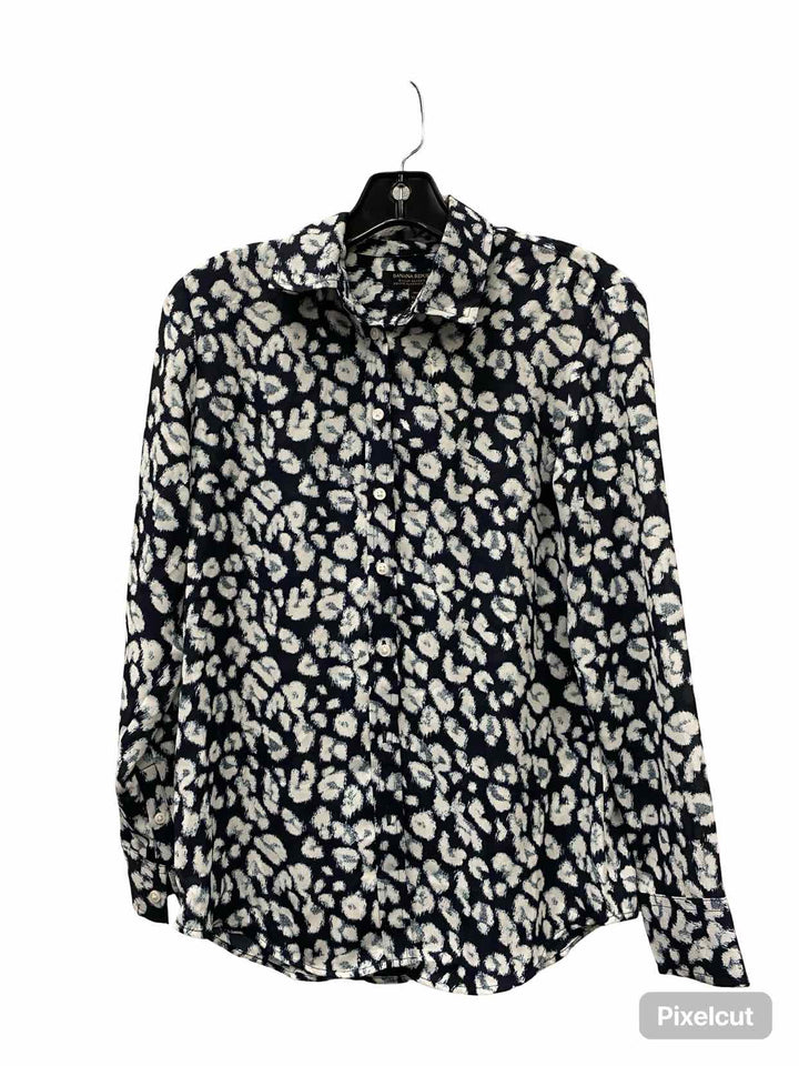 Banana Republic Size XS White Blue Long Sleeve Shirts
