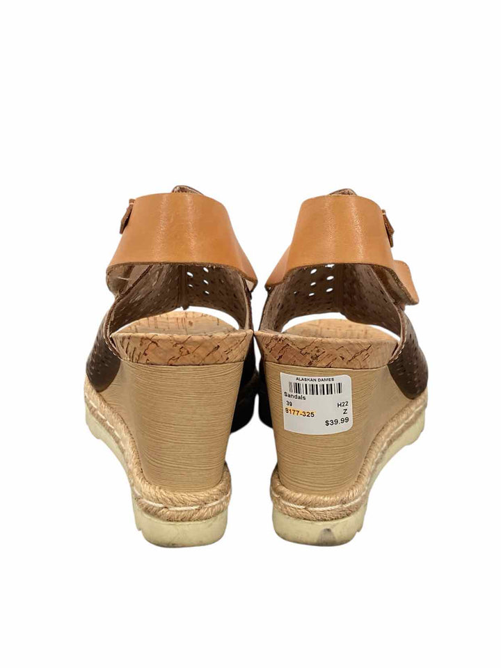 Pikolinos Shoe Size 39 Brown Leather Wedge Heel Sandals