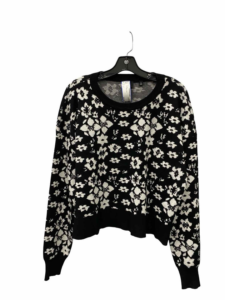 Cyrus Size L Black White Floral Sweater