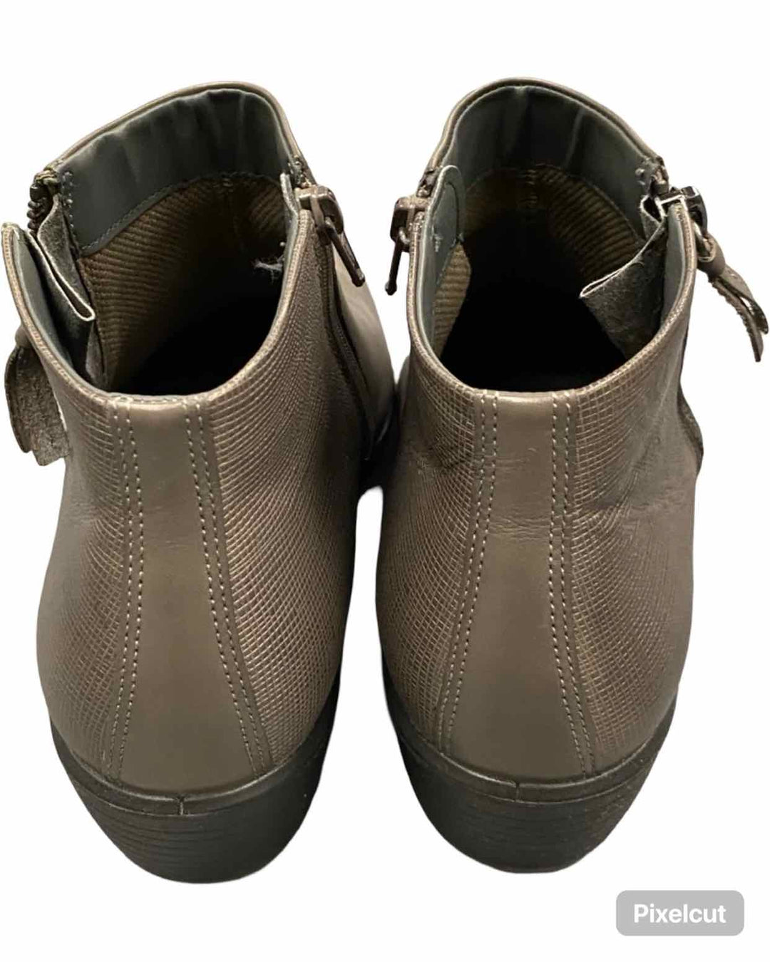 Ecco Shoe Size 40 Grey Leather NWOT Touch 35 Boots(Ankle)