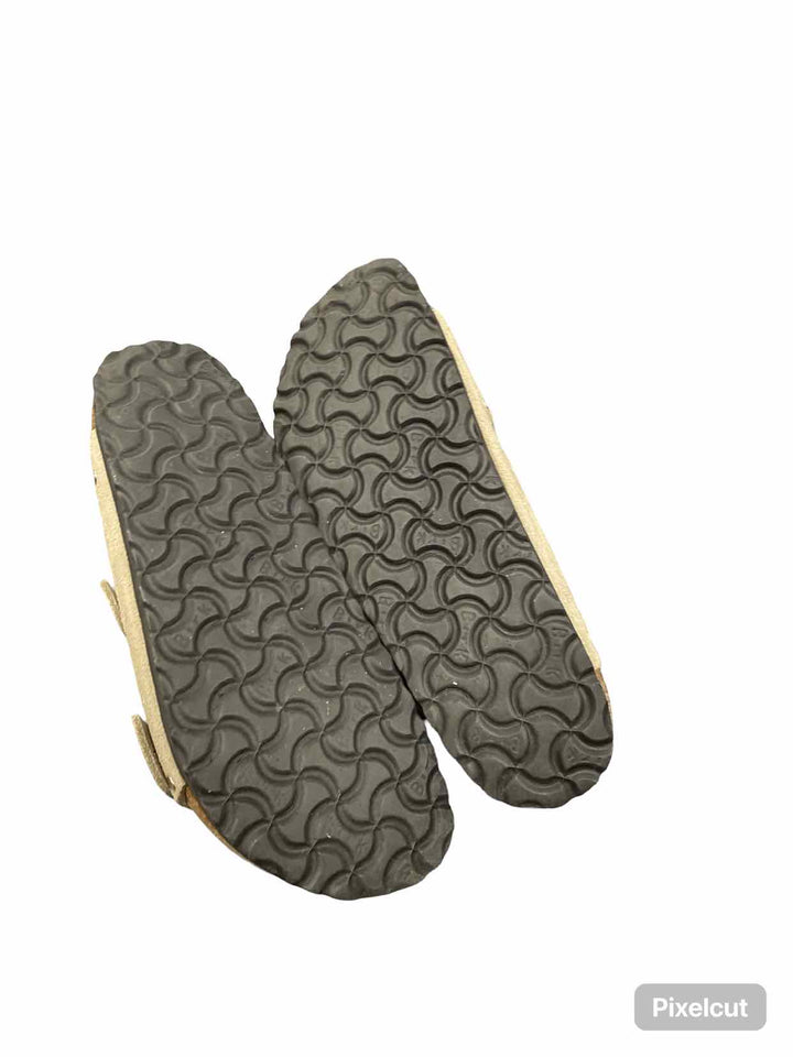 Birkenstock Shoe Size 37 Taupe Suede Aizona Rivet Sandals