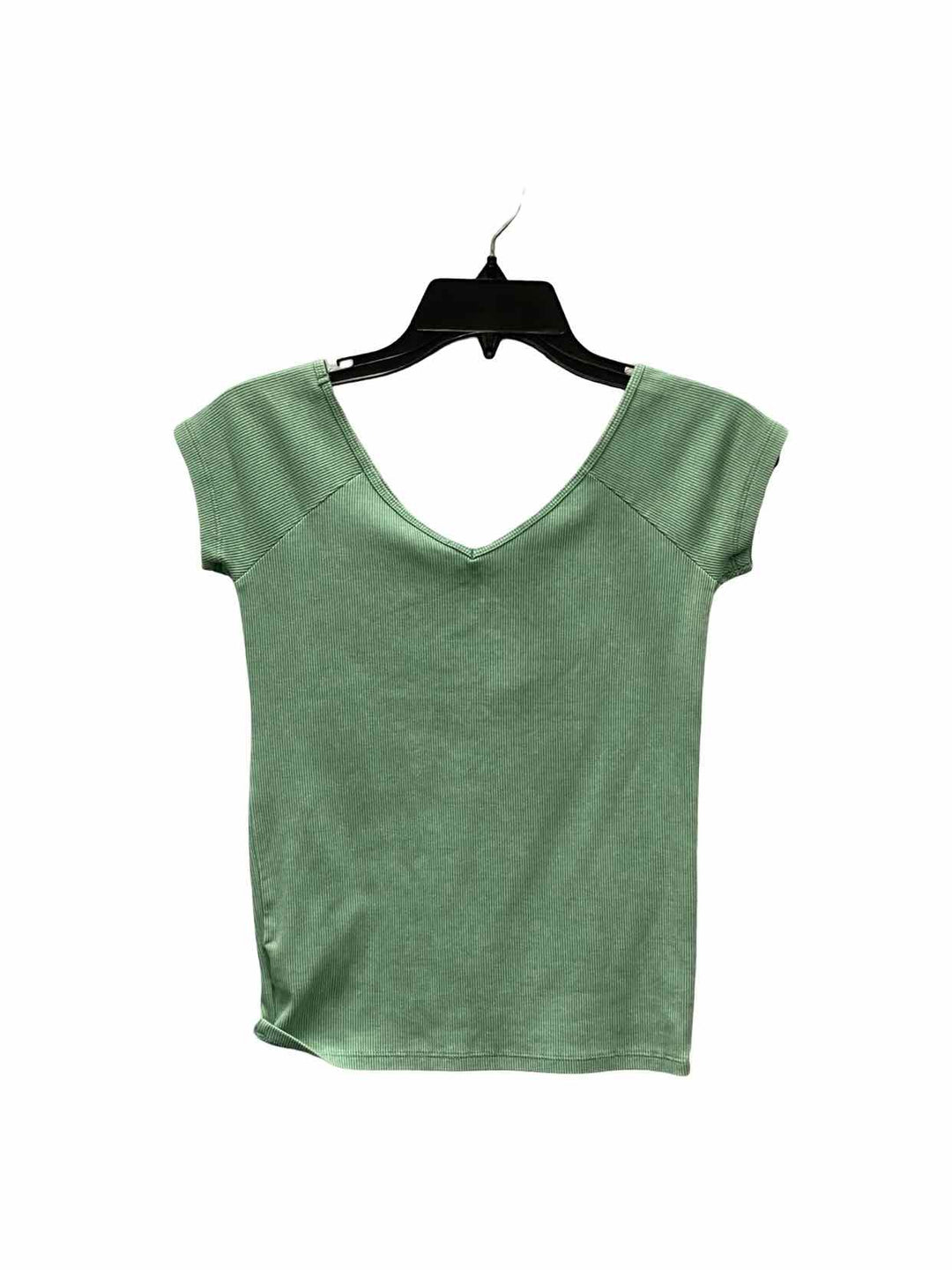 American Eagle Size M Green Short Sleeve Shirts
