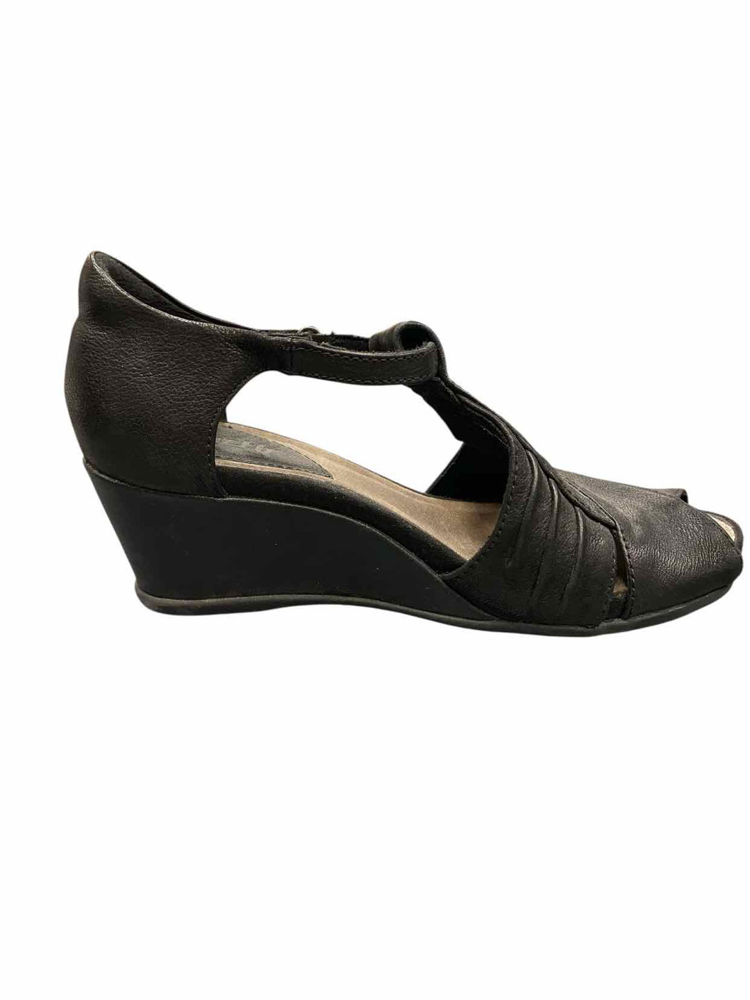 Earth Shoe Size 7 Black Wedge Heel Heels