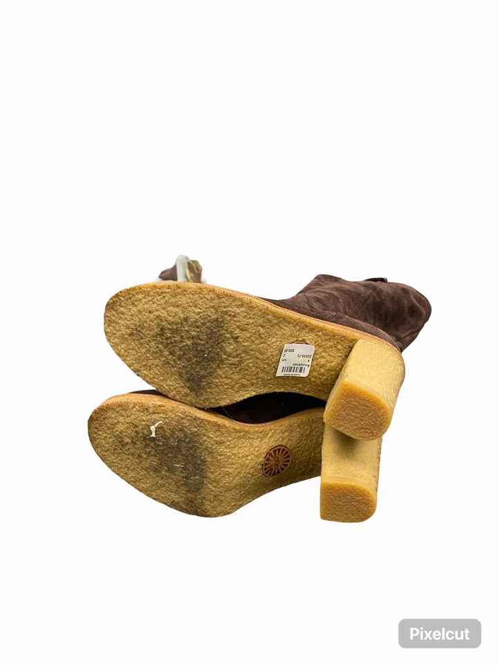 UGG Shoe Size 6 Brown Suede Boots(knee)
