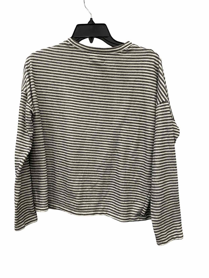 MadeWell Size S Grey White Striped Long Sleeve Shirts