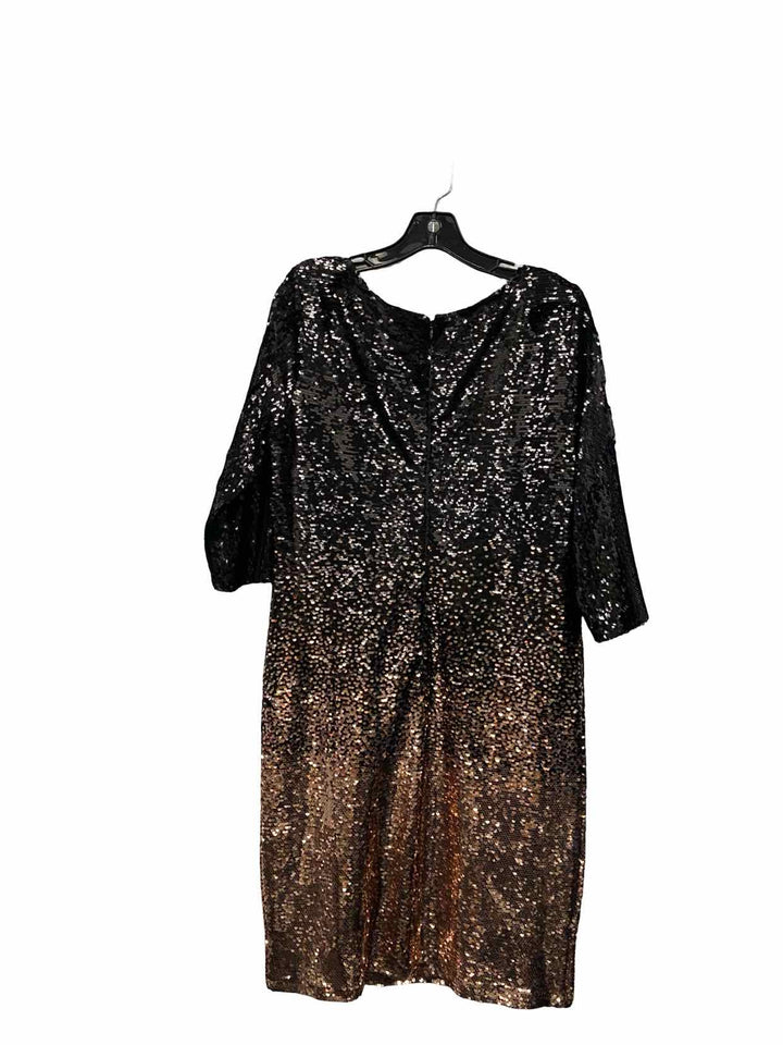 BB Dakota Size L Black Pink sequined Dress