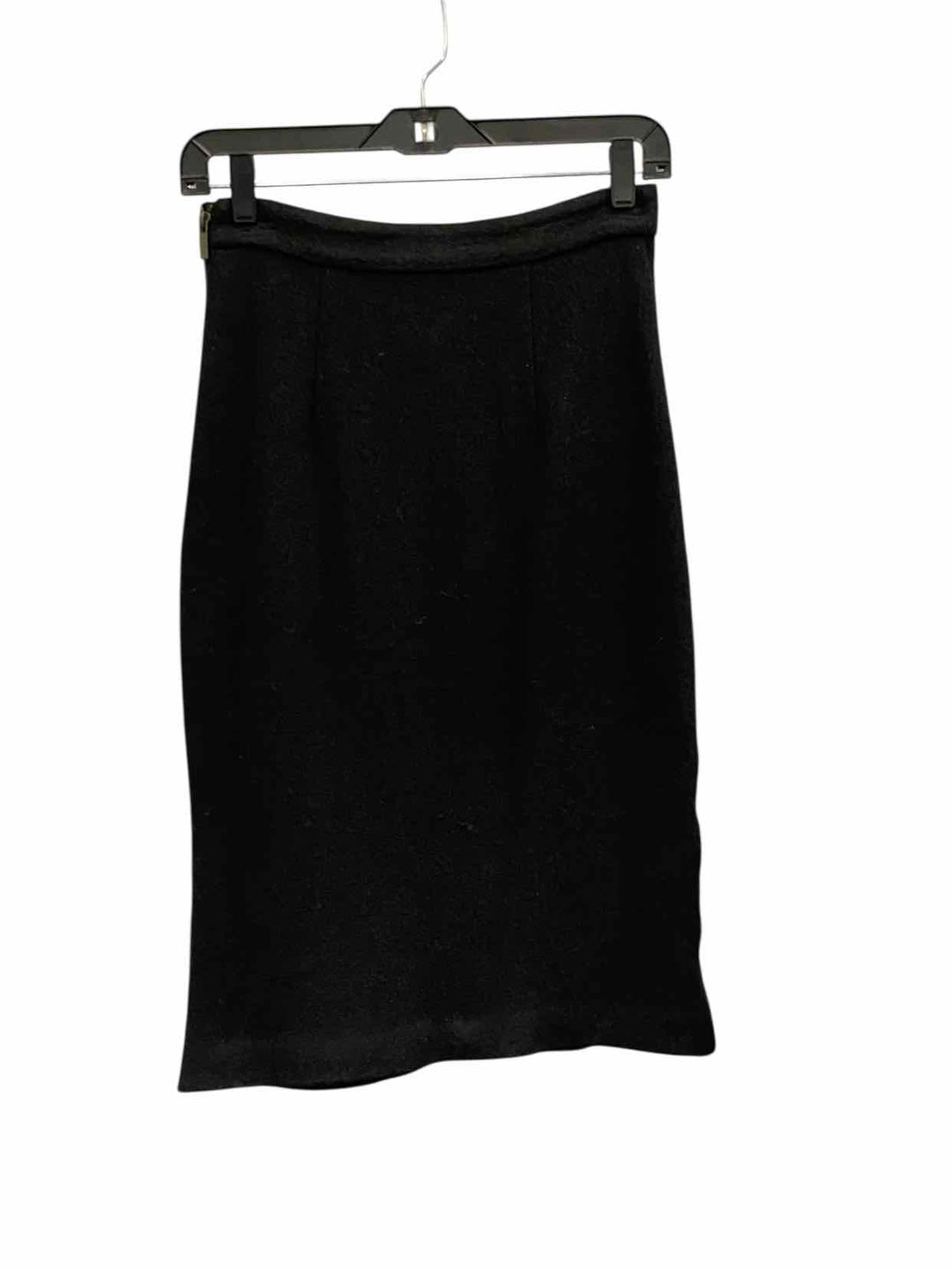 Banana Republic Size 2 Black Skirt