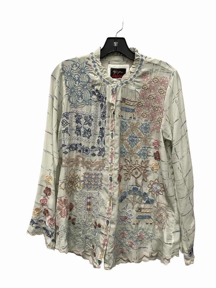 Johnny Was Size XS White Blue Embroidered 100% silk Long Sleeve Shirts