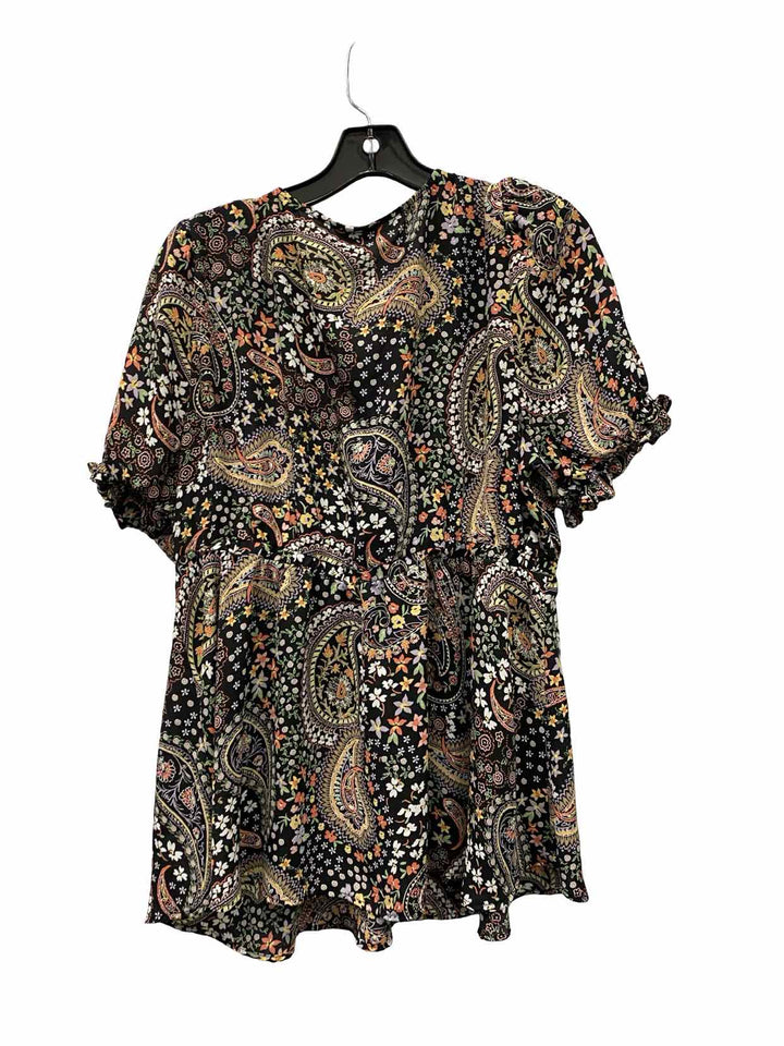 Torrid Size L Black Multi Short Sleeve Shirts