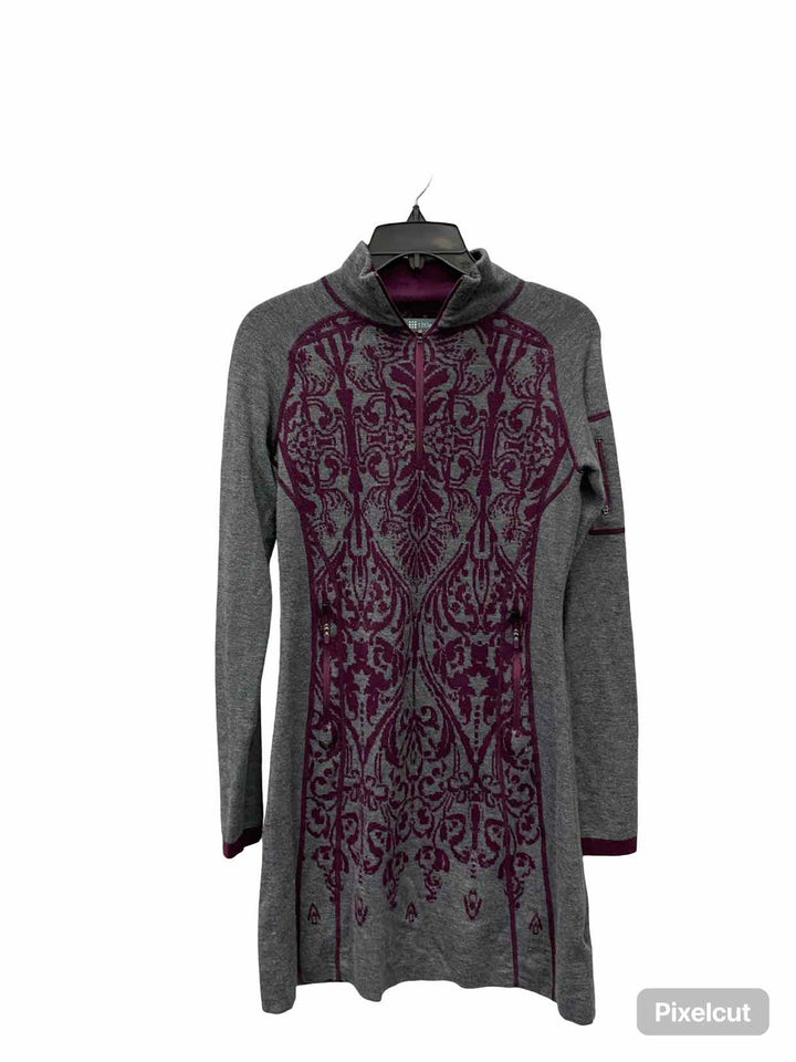 Title Nine Size XS Grey Plum Print 60% Merino Wool Dress