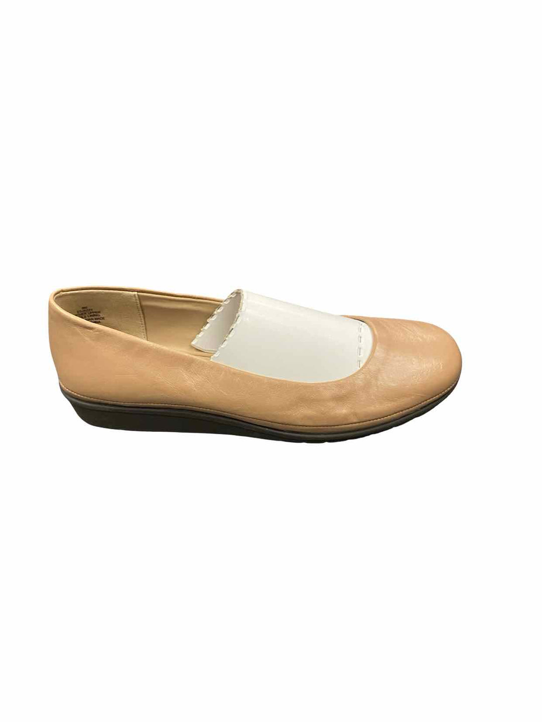 Easy Spirit Shoe Size 8 Beige Leather Jazzy Flats