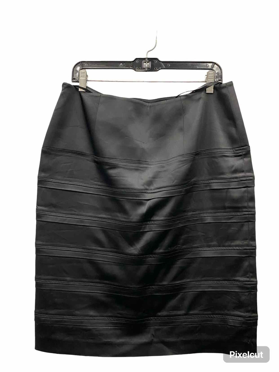 Calvin Klein Size L Black Skirt