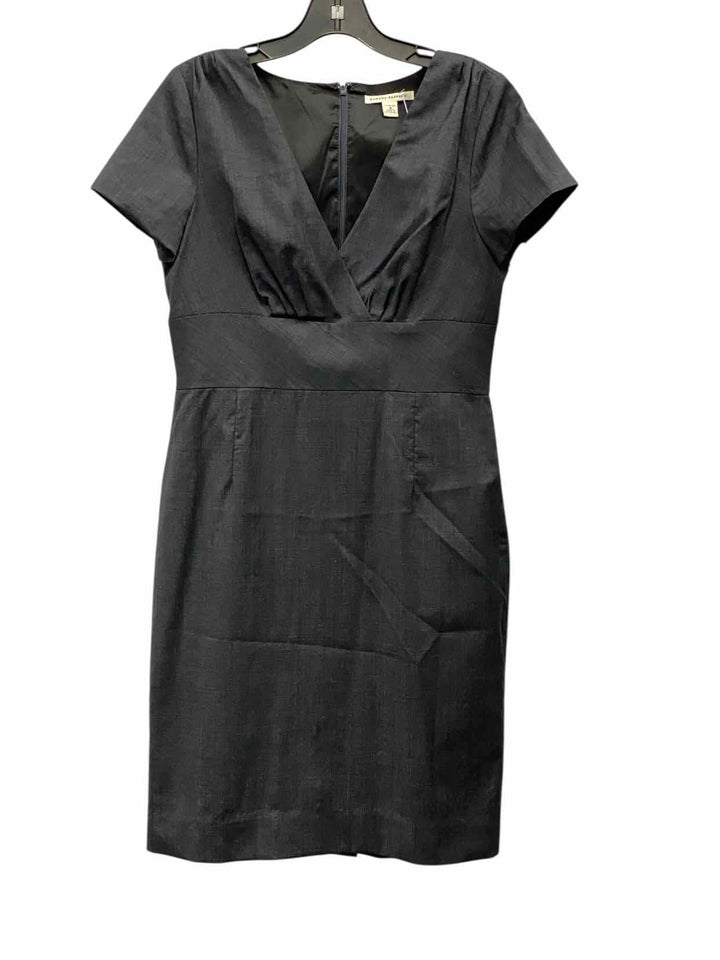 Banana Republic Size 8 Grey Dress