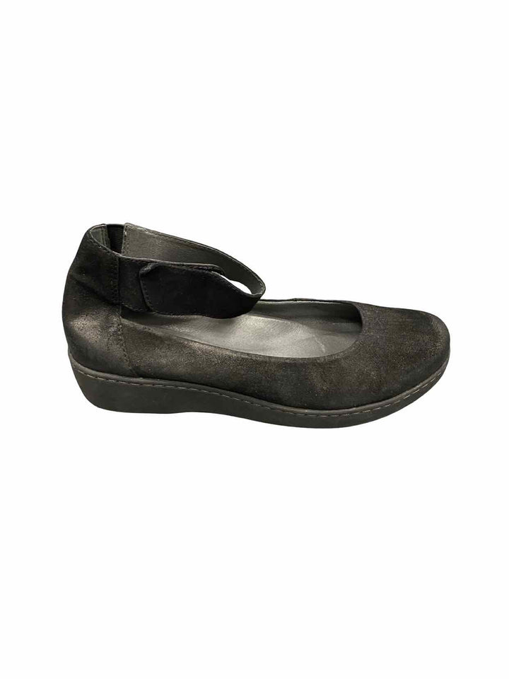 Dansko Shoe Size 40 Black Suede Mary Jane Flats