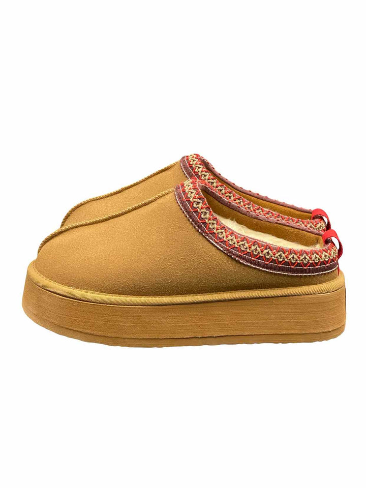 Unknown Shoe Size 8 Brown Clogs