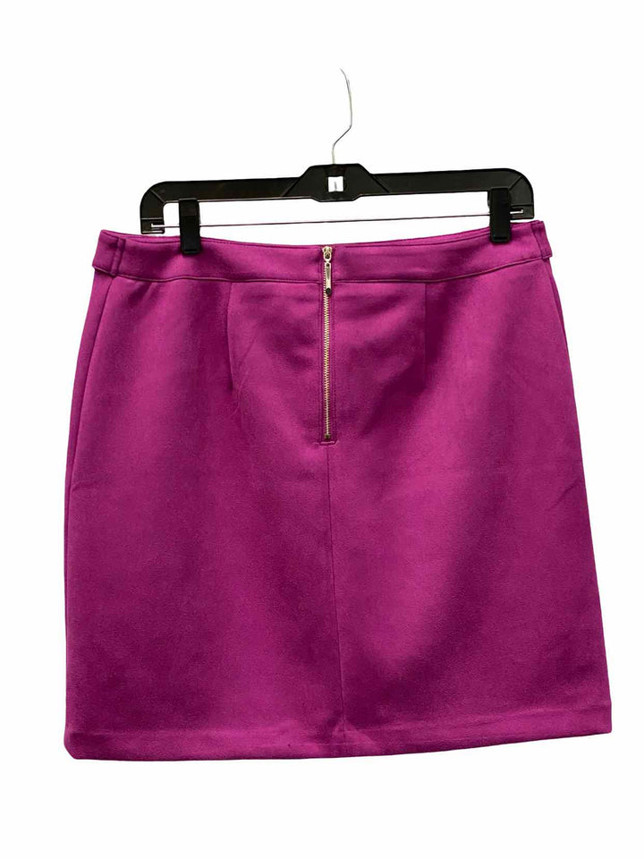 White House Black Market Size 6 Purple Skirt