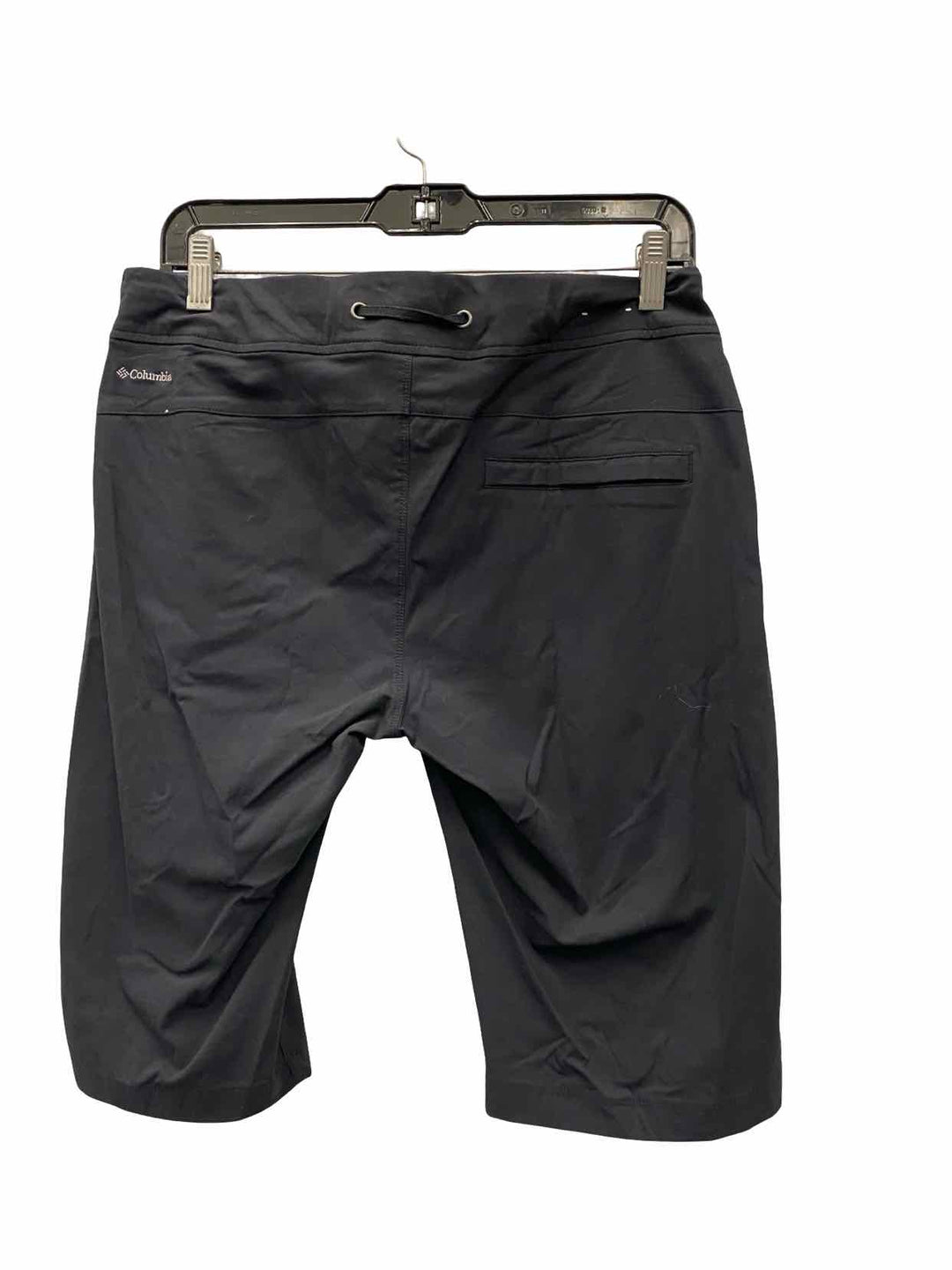 Columbia Size 10 Black Shorts