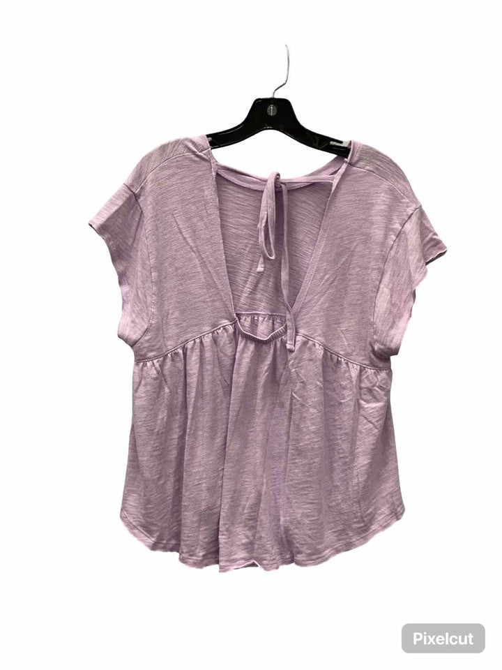 American Eagle Size M Light Purple Short Sleeve Shirts