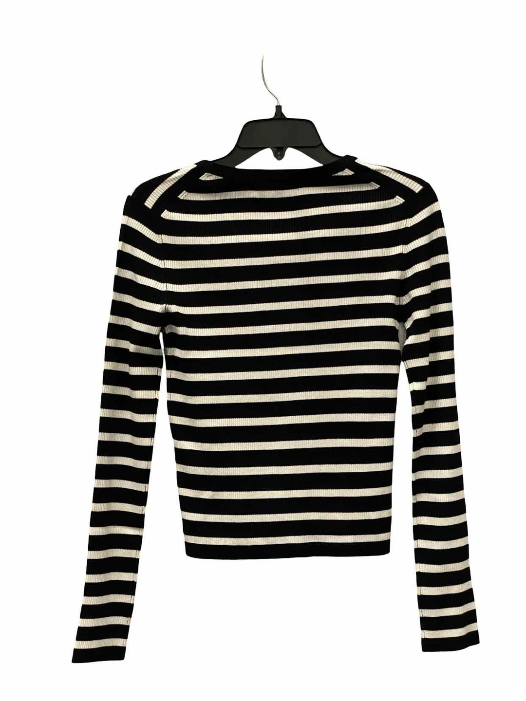 Giordano Size M Black White Stripe Sweater
