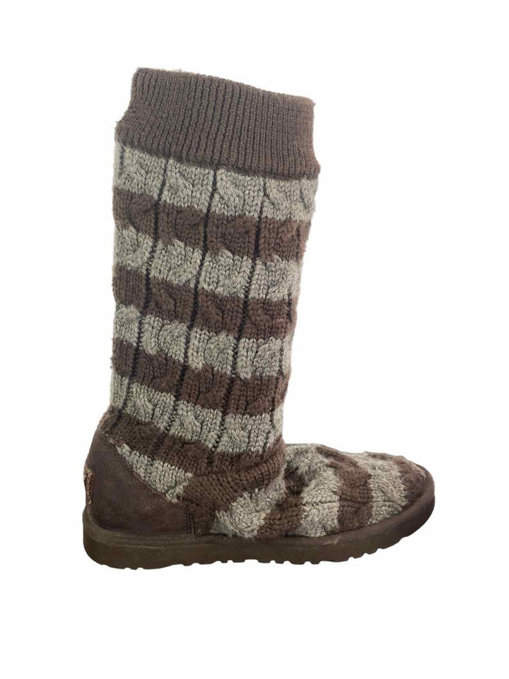 UGG Shoe Size 9 Brown Gray Knit Boots(Ankle)
