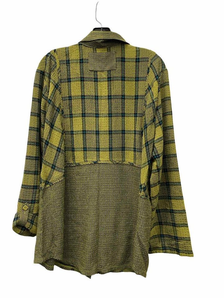 Habitat Size XL Green Long Sleeve Shirts