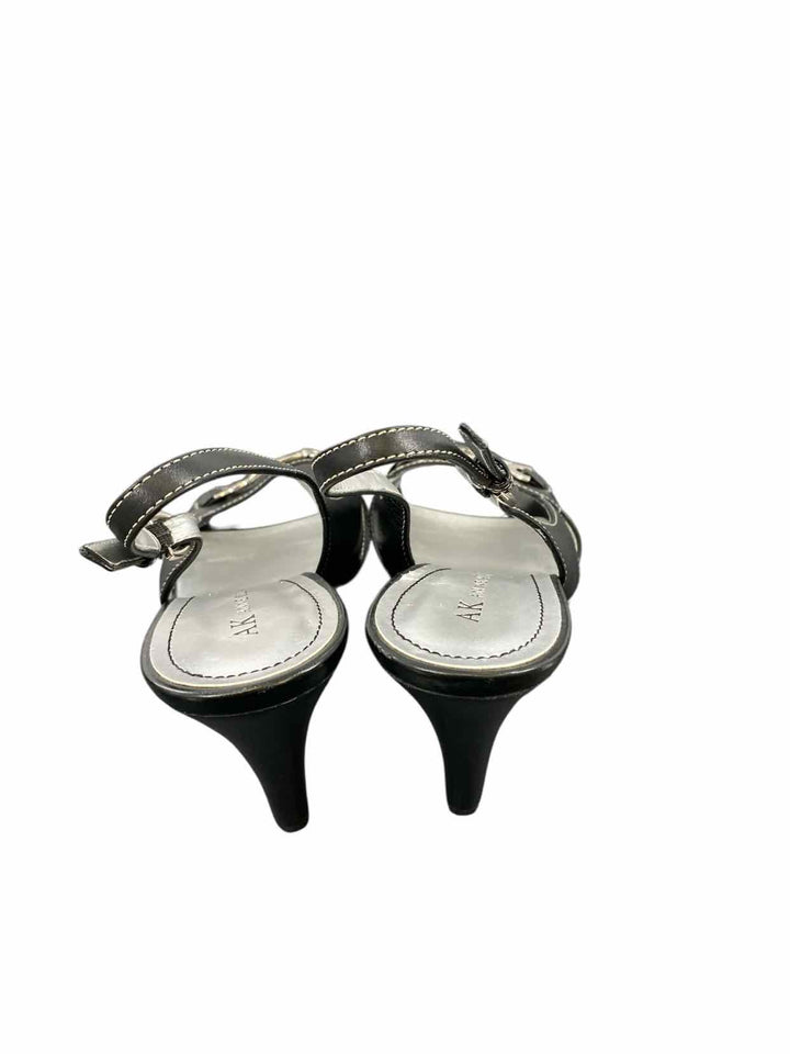 Anne Klein Shoe Size 8 Black Leather Heels