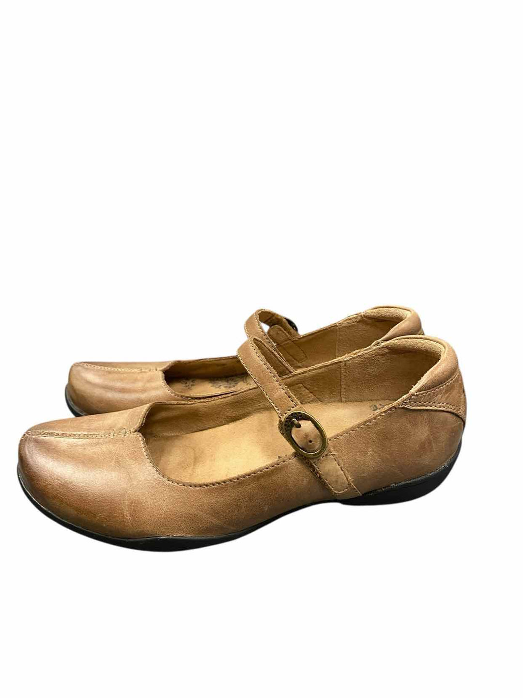 Taos Shoe Size 6.5 Brown Leather Flats